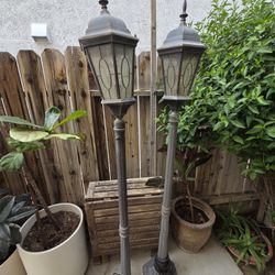 Old Fashion Stand Lamp 