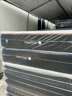 ☎️📲📞call or Tex (213)713-74-89      Nectar Mattress.             Nectar Premier Queen Size  - 13" Memory Foam Mattress     New Mattress in a plastic