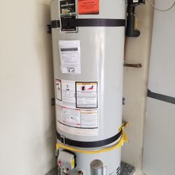 40 Gallon Gas / Electric water heater
