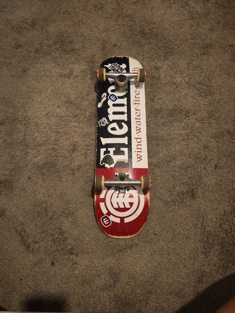 Element Skateboard