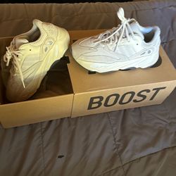 Yeezy Boost 700