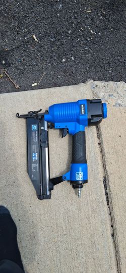 Kobalt, 16-GA sraight flush nailer, bloe and black