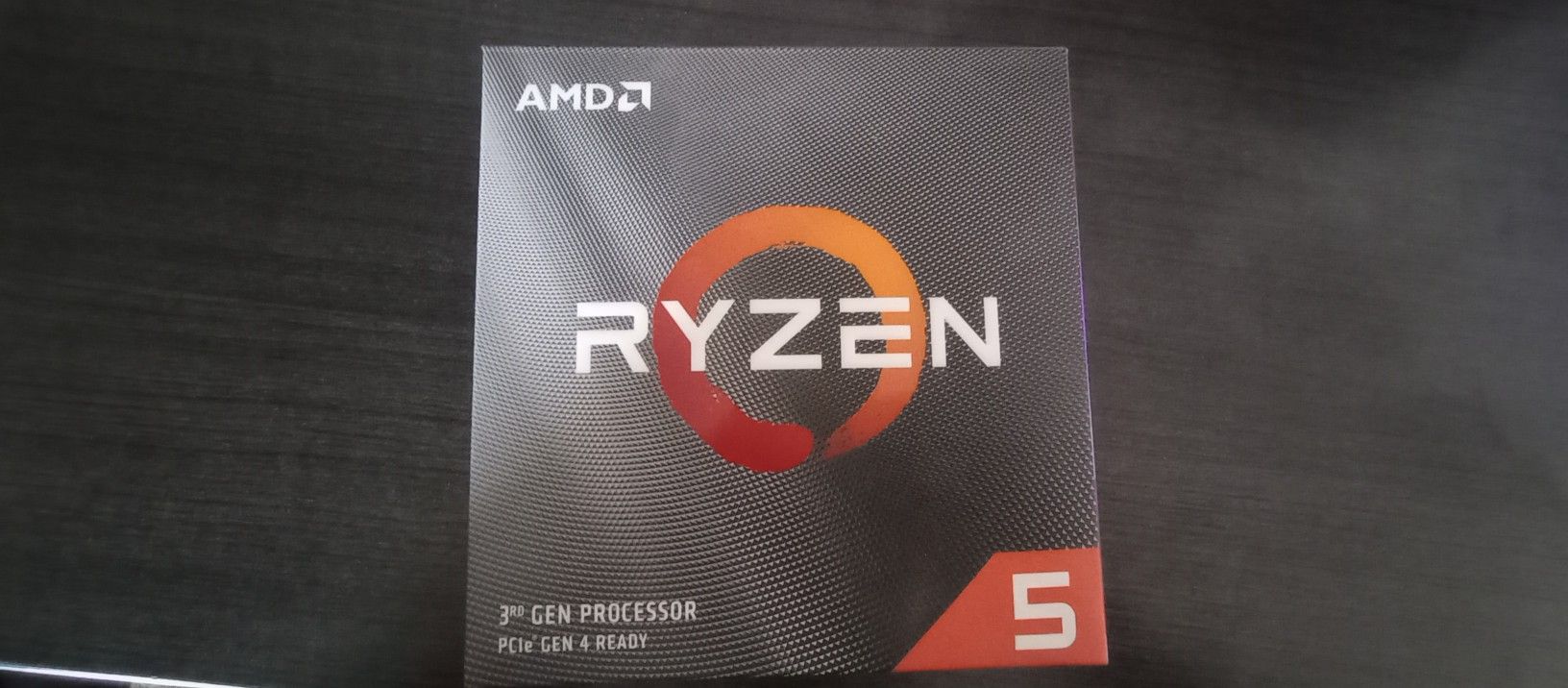 AMD Ryzen 5 3600 CPU with Fan