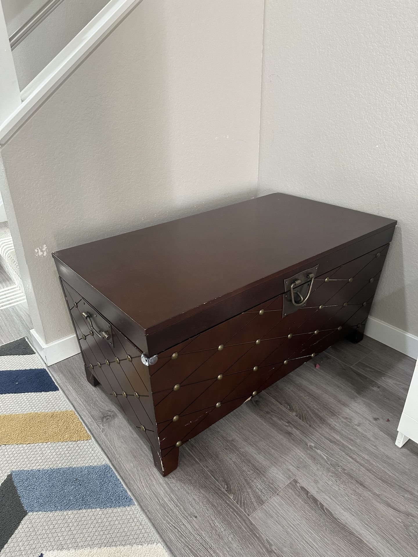 Decorative Trunk Coffee Table With Storage