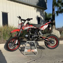 125cc Dirt Bike 