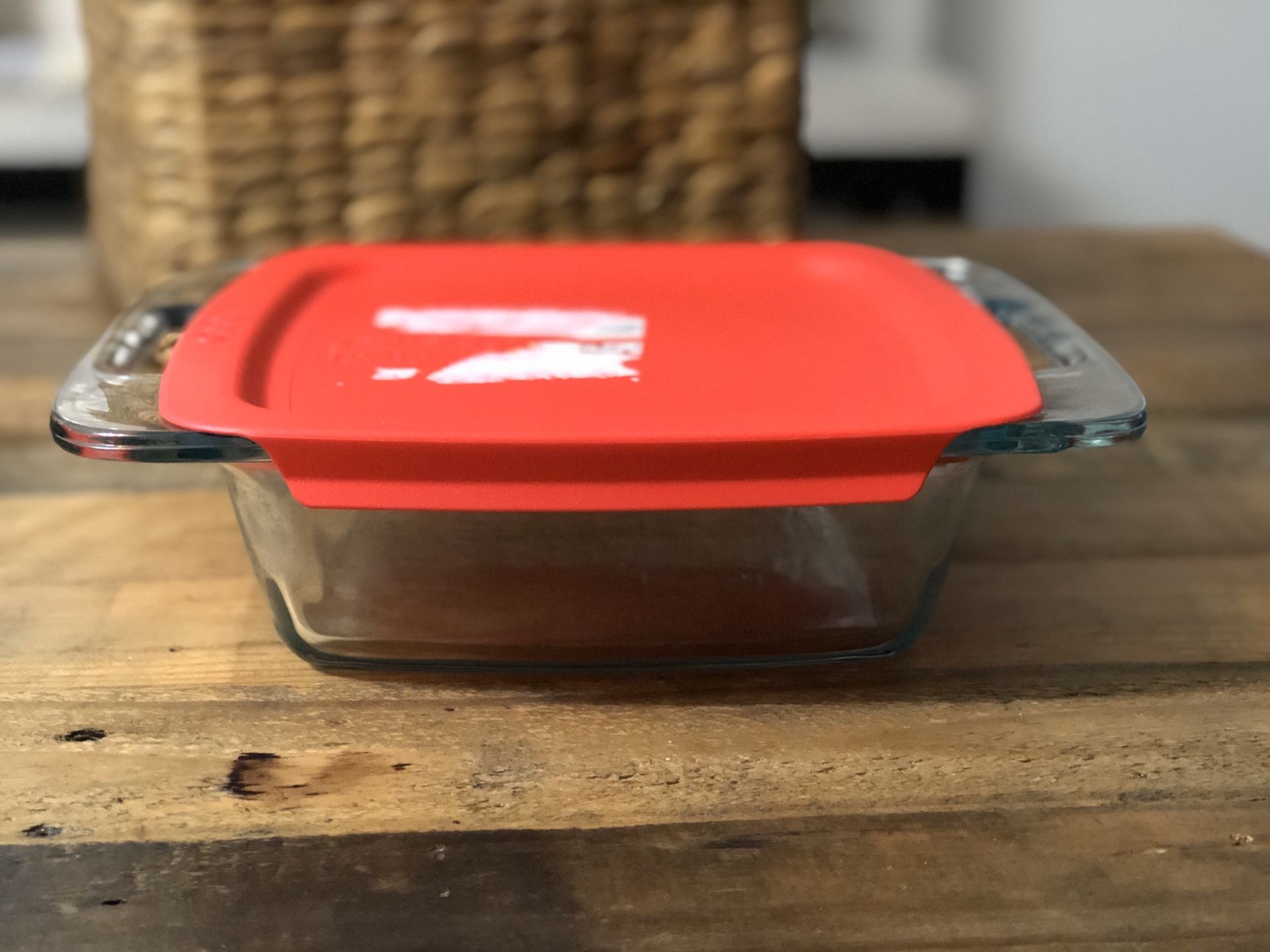 Pyrex with lid