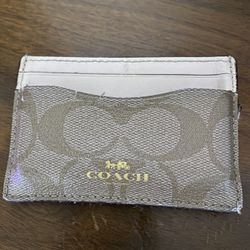 Coach Wallet!!! 🔥🔥🔥