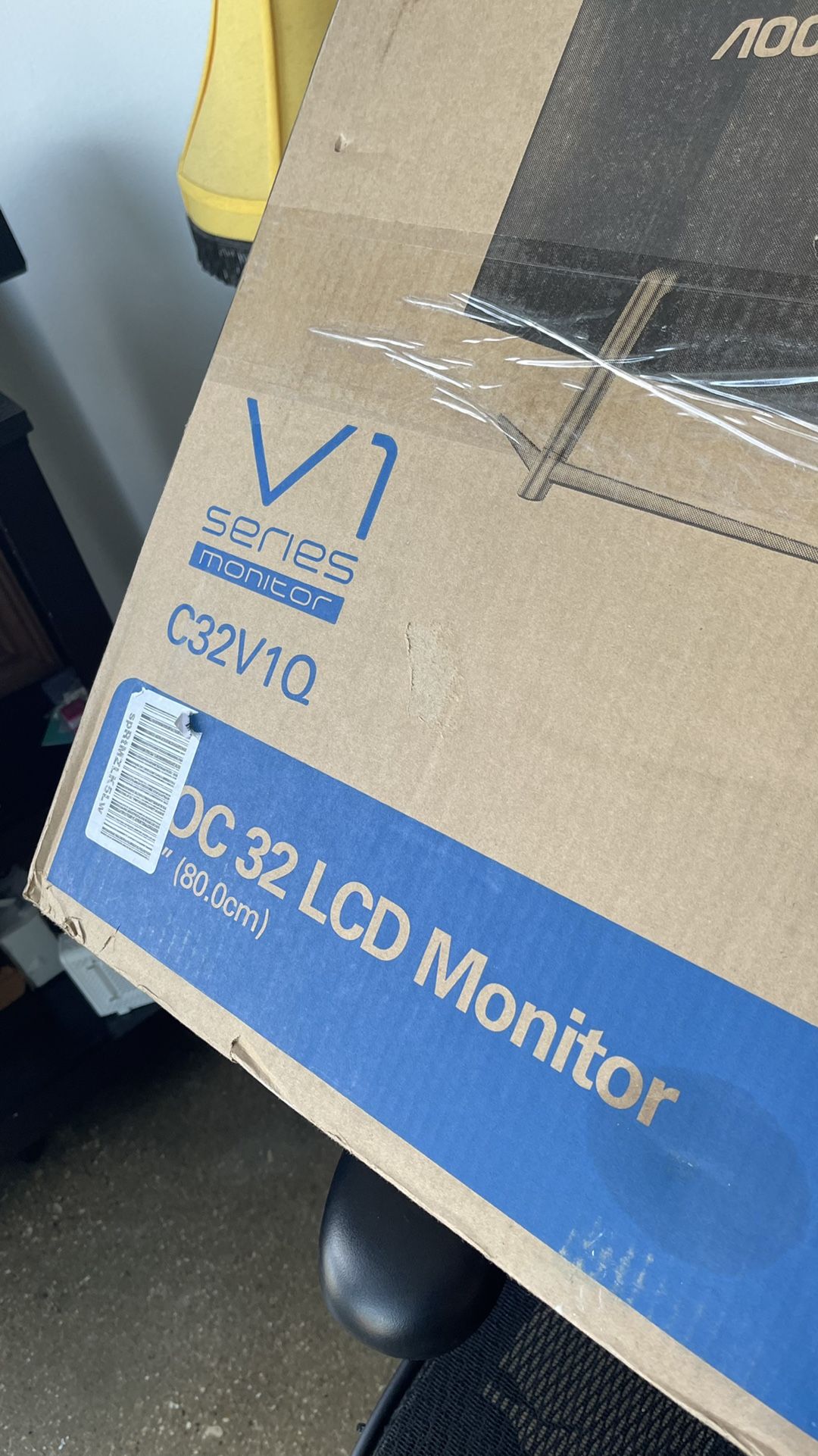 AOC C32V1Q 31.5" Full HD 1920x1080 Monitor, Curved VA Panel, 4ms 75Hz, Frameless (like New)