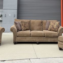 Richland Amber 4 Piece Living Room Set Signature Design by Ashley