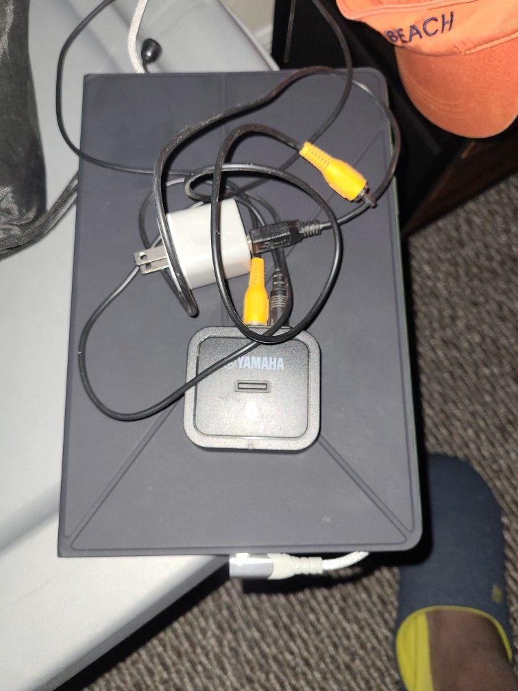 Yamaha YBA-11 Bluetooth Receiver