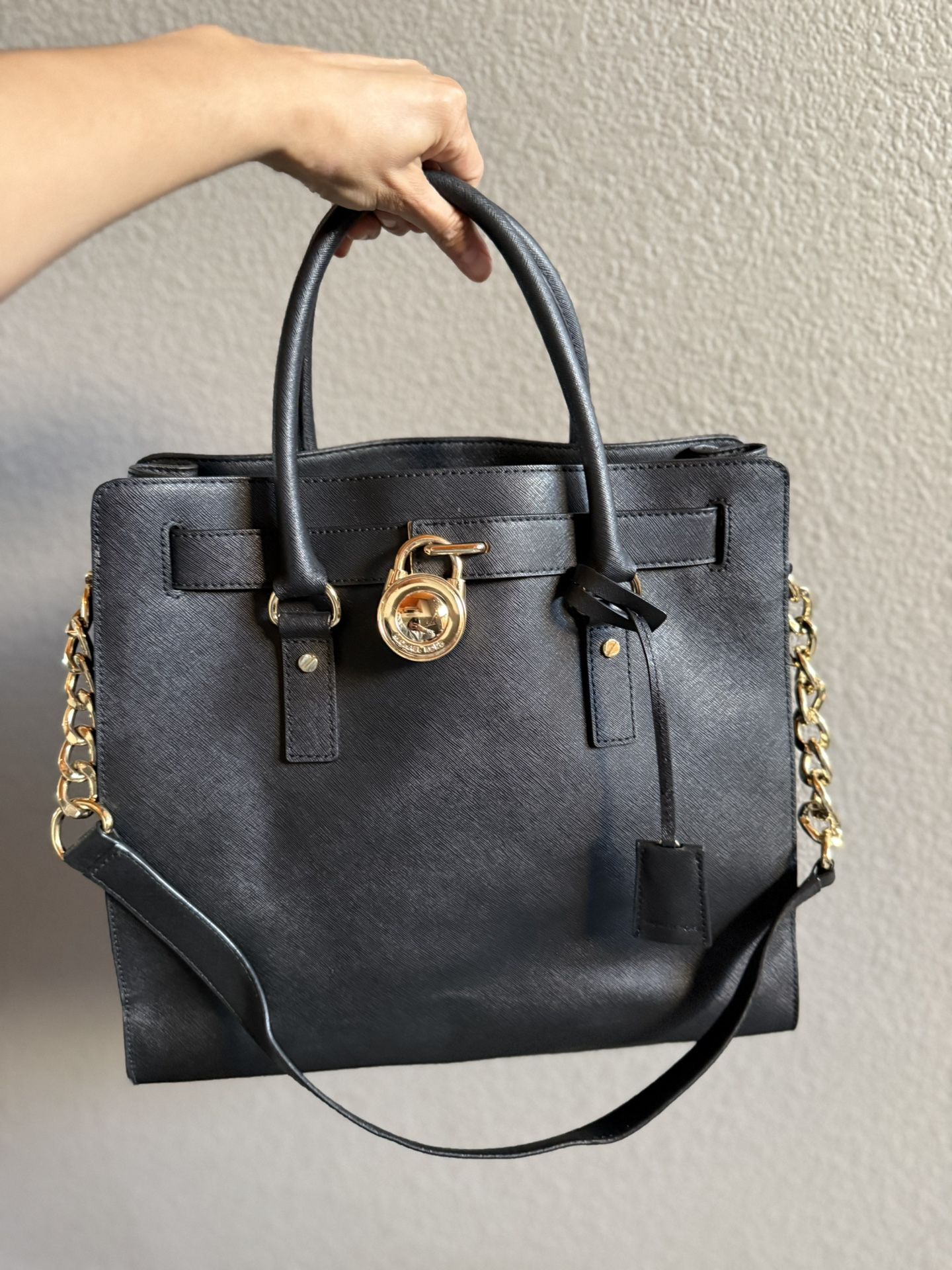 Michael Kors Purse ‼️PENDING‼️