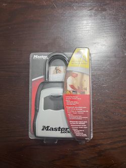 MasterLock Combination Key Holder Lock