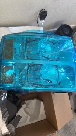 2007 Chevy Silverado Headlights