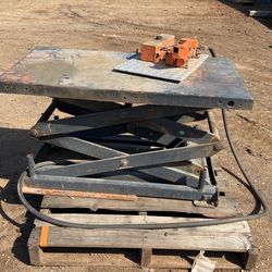 Hydraulic Lift