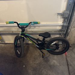 Specialized kids bike 16'' perfect for 4 to 8 years old boys