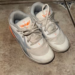 Kids Basketball Shoes 