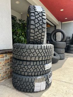 37/1250/18 TOYO RT PRO NEW TIRES