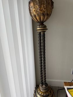 2 Egyptian Antique  lamps & a large home decor Vas