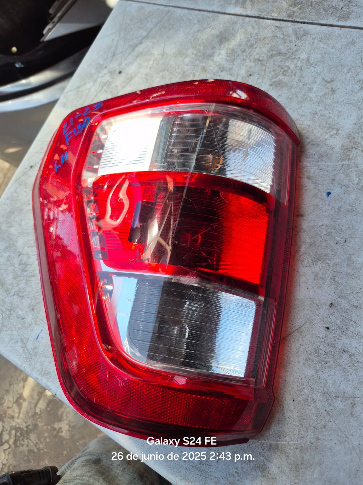 Ford F150 Left Tail Light Oem