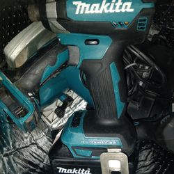Makita 3.0Ah 18v Brushless LXT Impact Drill Gun Set With Skill Saw 