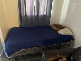 Twin size bed