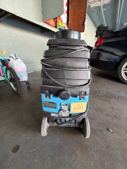 Carpet cleaner