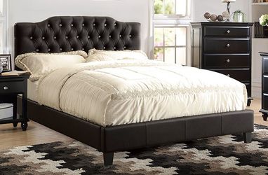 New queen size bed with new mattress included