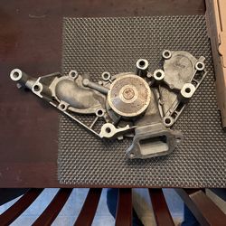Tundra Water Pump 4.7