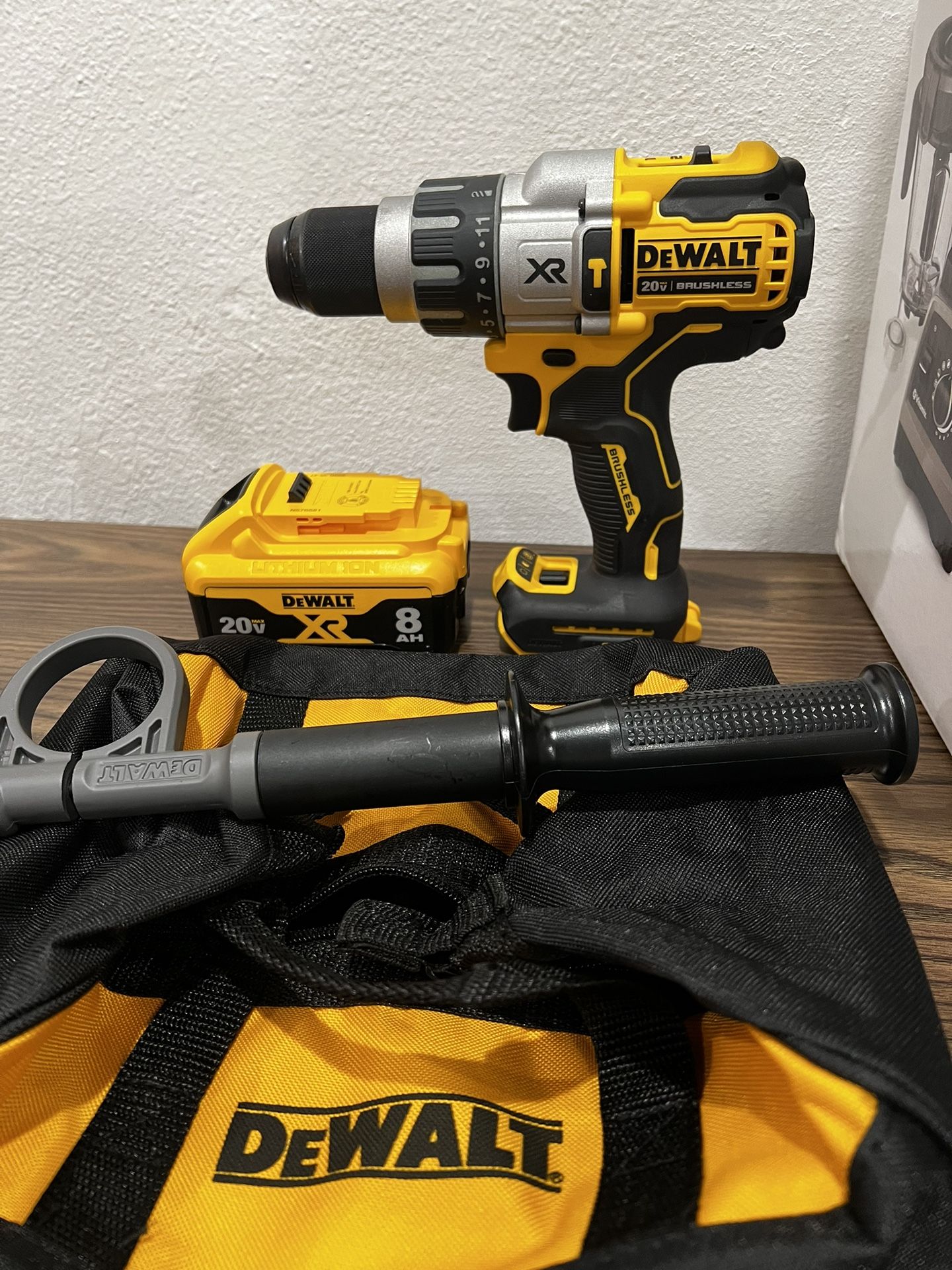 Dewalt Hammer Drill, 8ah Battery, And Bag