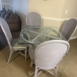 Dinning Room Table