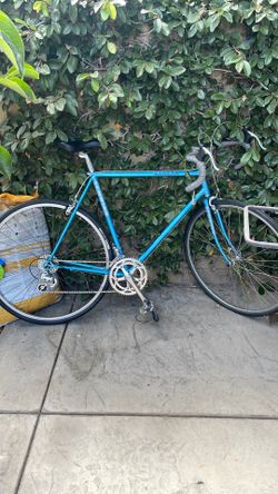 Schwinn prelude road bike