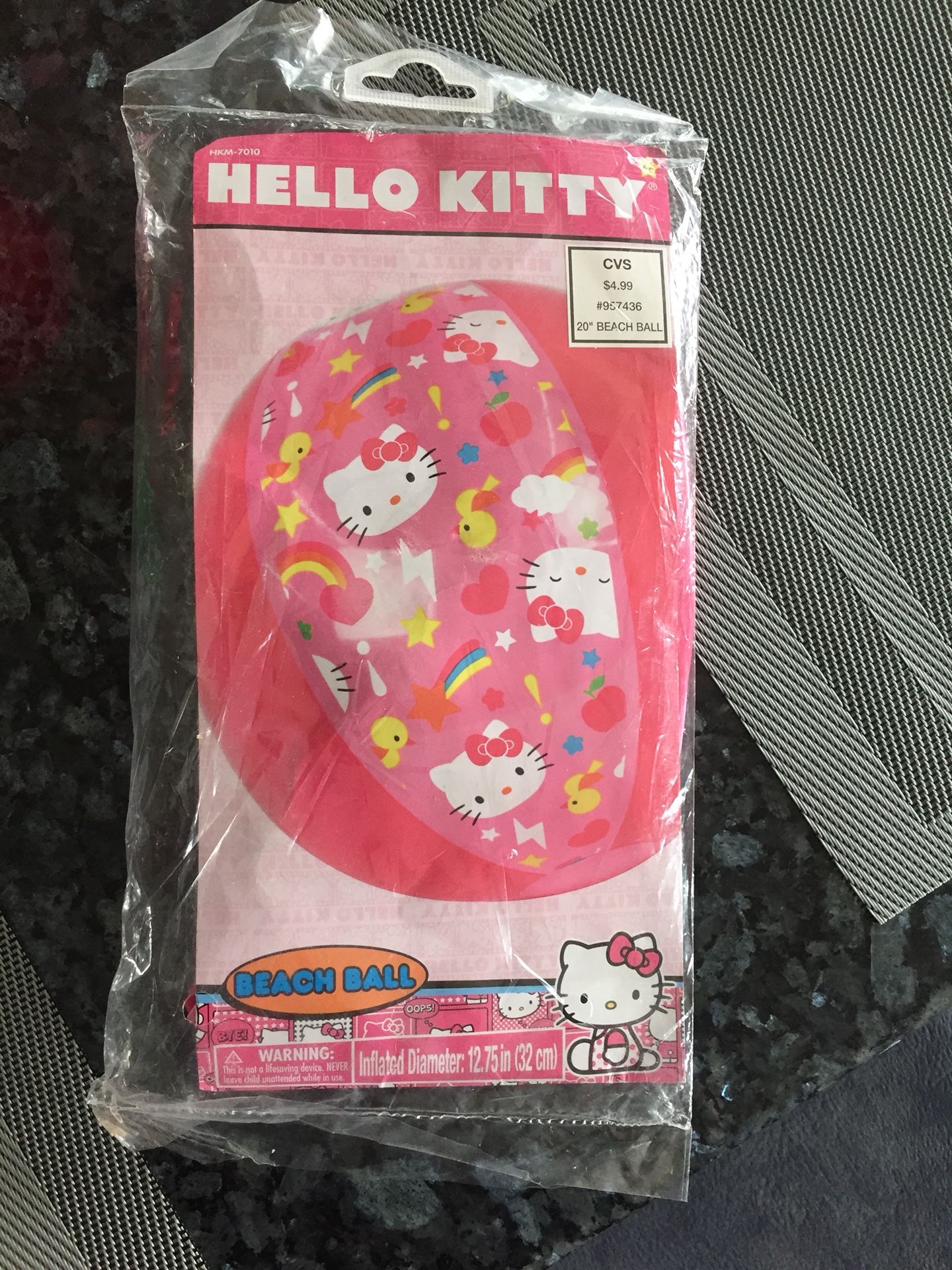 Beach ball hello kitty brand new