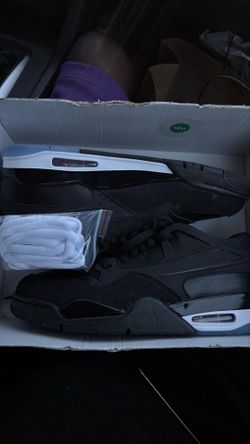 JORDAN RETRO 4 RM