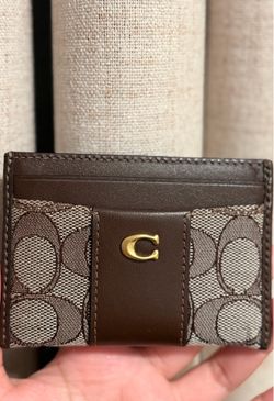 COACH Essential Signature Canvas Card Case