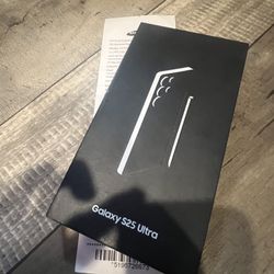 📱🔥 BRAND NEW Samsung Galaxy S25 Ultra – FACTORY UNLOCKED