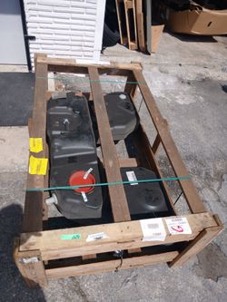 New 23 Range Rover Sport 3.0L Fuel Tank Assembly Original