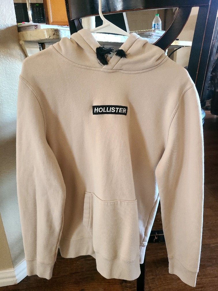 Hollister Medium Sweatshirt 