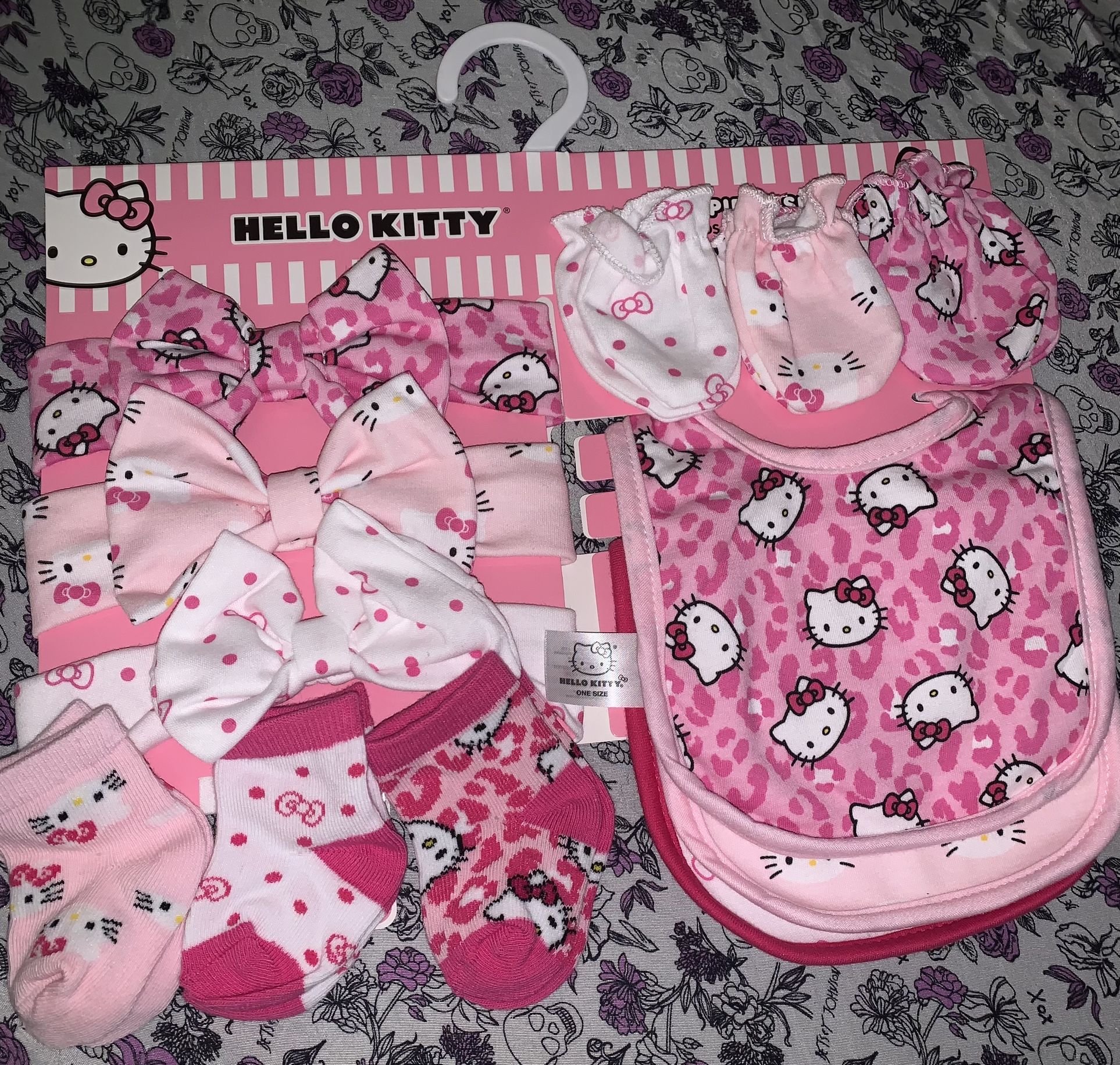 Hello Kitty Baby Set