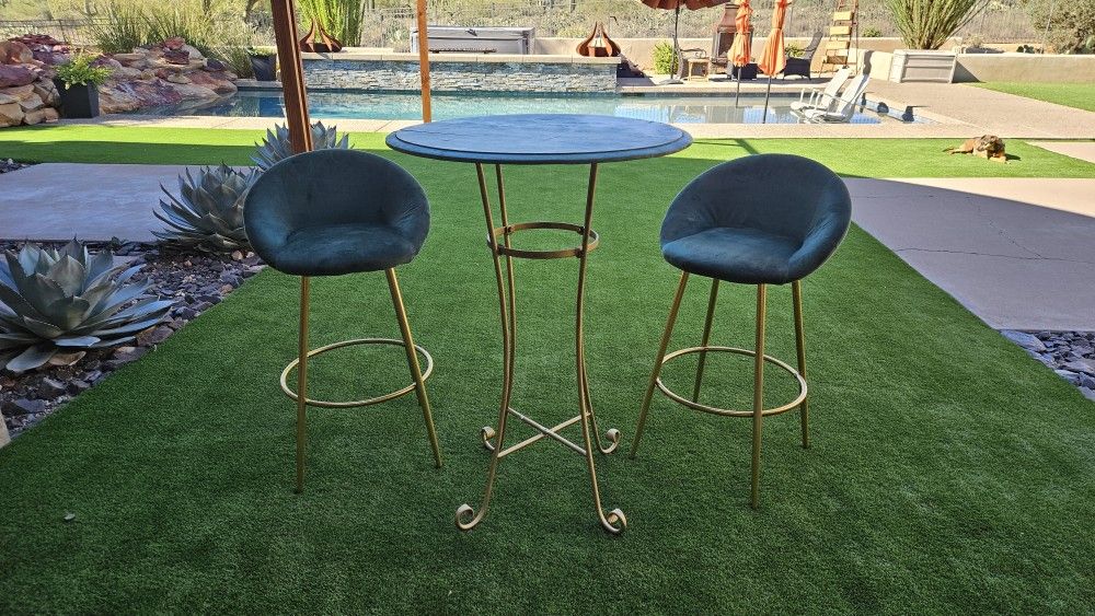 High Top Table And 2 Stools