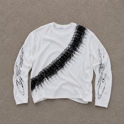White thermal graphic tee size large