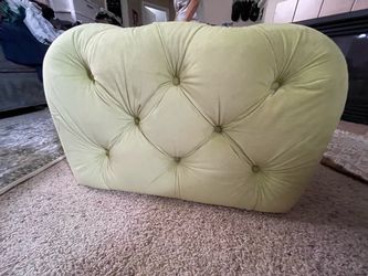 Accent chair