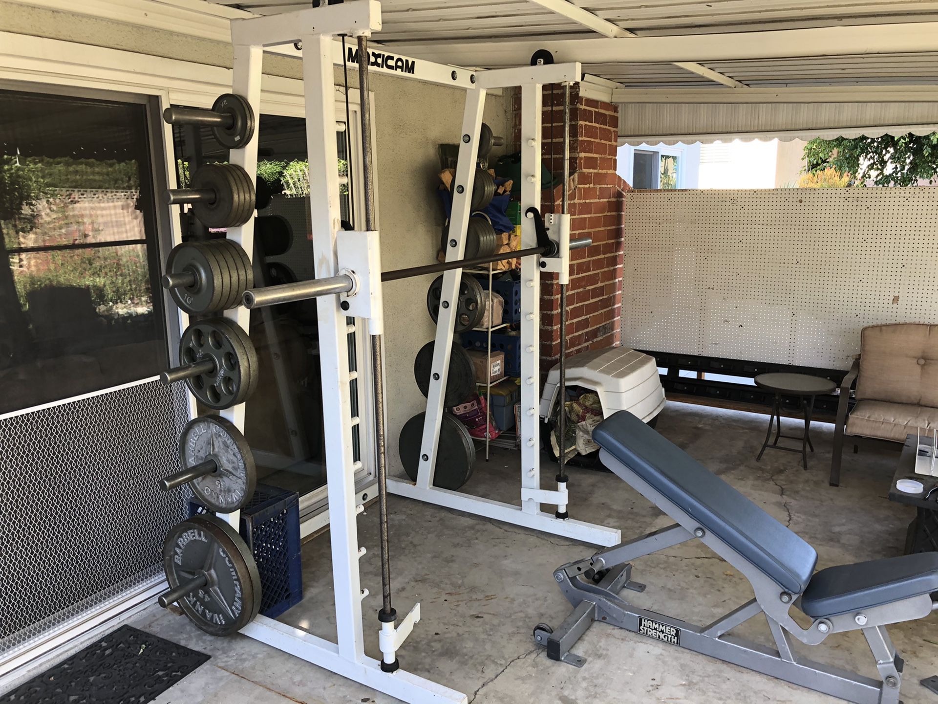 Maxicam smith machine squat rack press (hammer strength and Ivanko weights not included)