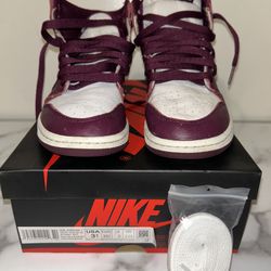 Jordan 1 size 3.5y