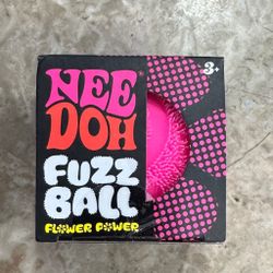 NeeDoh Fuzz Ball Stress Toy – Pink