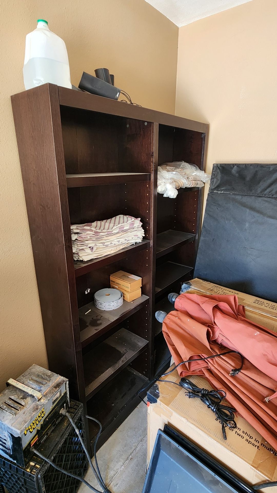 Shelving Unit