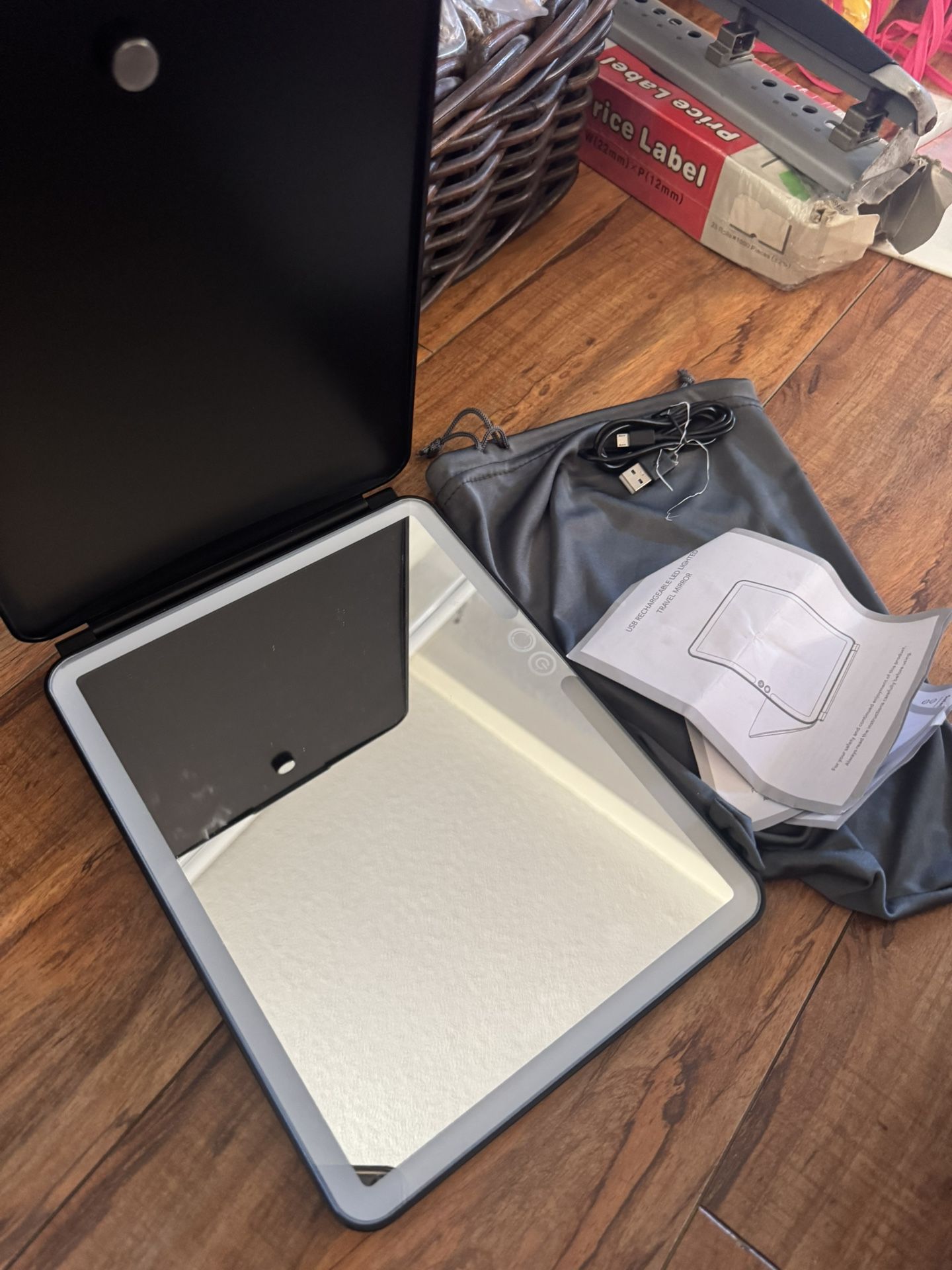 Luna Black Eclipse LED Lighted Vanity Makeup Mirror with Charger & Travel Bag