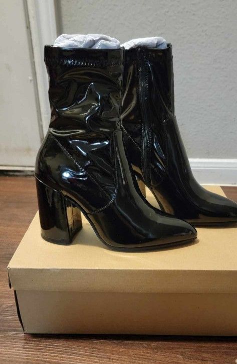 Steve Madden Multiply Fulton Bootie Heels in Patent Black New Womans

7.5