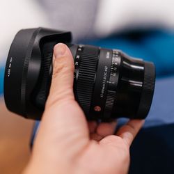 Sigma 17-40mm f/1.8 DC Art Lens for E-Mount