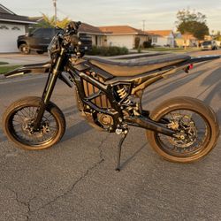 2024 Surron Ultra Bee (300 MILES) Trades Welcome