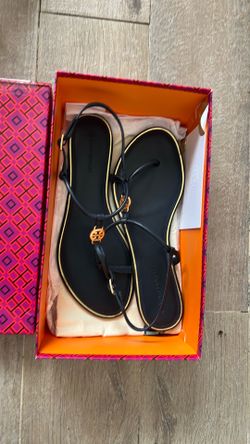 Tory Burch woman size 9.5 sandals with travel bag